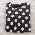 Black and White Polka-Dot Feeding T-Shirt